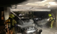 حريق بسيارتين في موقف تحت مبنى سكني في كريات حاييم